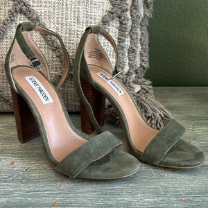 Steve Madden heels size 6.5 EUC